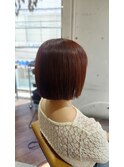 切りっぱなしボブ×ピンクブラウン