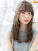 グレイアッシュ黒髪前下がりエアストレートh4越谷20代30代40代