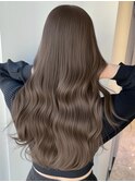ヘーゼルベージュ　ブリーチなし　レイヤーカット　海外風