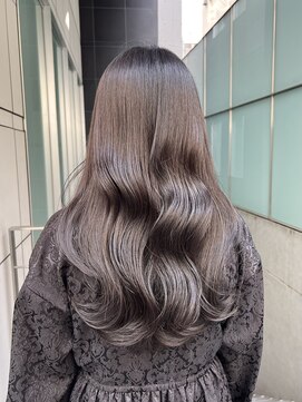 ティエラ 原宿 表参道(Tierra) 【小宮涼太】艶感と透明感あるラベンダーグレージュ