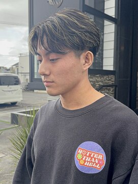 ヘアーアトリエ ラフェル(hair atelier Rafel) 【大人メンズ】フェザークリアハイライト