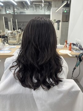 モリオフロムロンドン 大宮店(morio from London) 【大宮】レイヤー入りコテ巻き風パーマ