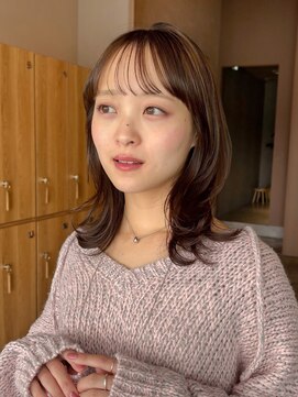 ガーデンヨコハマエスト(GARDEN YOKOHAMA est) 似合わせカット　ミディアム　外ハネ　くびれヘア　前髪