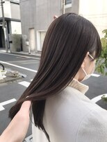 ブリス(VLISS)&nbsp;レイヤーカット 顔周りレイヤー 透明感 20代30代40代