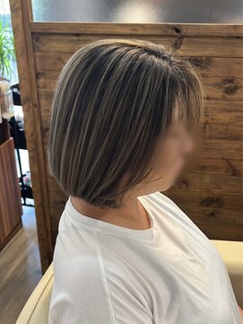 ヘアリラクゼーション ラミー(Hair Relaxation Ramie) ボブ×デザインカラー