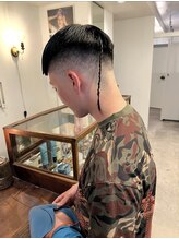 アンバー(AMBER)&nbsp;刈り上げ1,100　フェード2,980