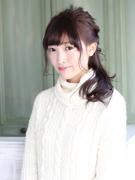 ペイジス(Pages) 女子度アップ！ゆる編み込みハーフアップ