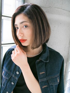 リリアン 青山(relian) 前下がりボブで大人スタイル☆