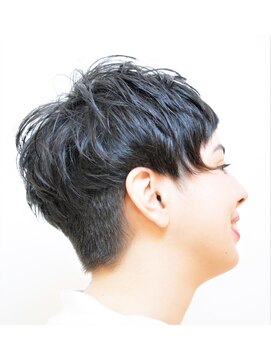 ヘア デザイン リスク(HAIR DESIGN RISK) 【RISK 高橋勇太】三鷹 カットが上手い 黒髪ベリーショート