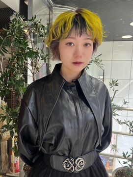 ヘアーアンドメイク ビス(HAIR&MAKE bis) ブリーチあり◎個性派さんデザインカラー☆【多田 華歌】