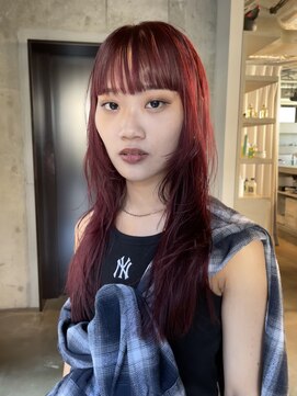 ランド(LAND) 赤髪ロング　顔周りレイヤー　Uバング　ブリーチなしレッド