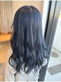 ネイビーカラー