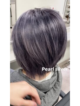 アーチフォーヘア 心斎橋店(a-rch for hair) 暗めパールシルバー