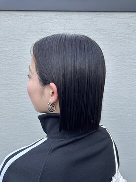 ユイト(uit) 《 縮毛矯正 × パツっとボブ 》