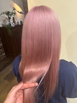 エイミー(Aimee) Aimee町田 ホワイトピンク×髪質改善トリートメント