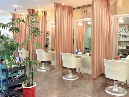 ヘアーファクトリーフリーフラップ(Hair Factory FREE FLAP)の写真