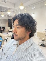 シウ(shiwu)&nbsp;メンズミディアムパーマ