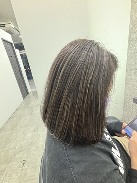 【下田】ハイライトボブ