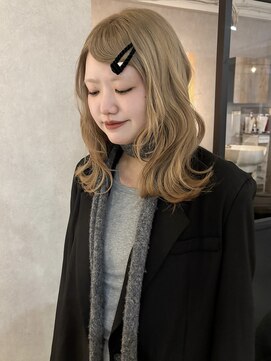 フェリアファム 北千里(FERIA fam) 縮毛矯正/北千里/ショート/ブリーチ/インナー/ボブ/髪質改善