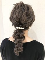 ラドンナアデッソ(LA.DONNA ADDESSO)&nbsp;三つ編み編み下ろし/マットブラウン[岐阜]