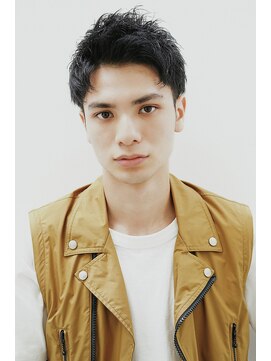 ゼンコー アオヤマ(ZENKO Aoyama) アップバング×黒髪×フェードカット×ツーブロック