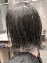 ビースリー ロア&nbsp;肩上ボブ×イルミナカラー/ショート/アッシュブラック