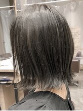 ビースリー ロア 肩上ボブ×イルミナカラー/ショート/アッシュブラック