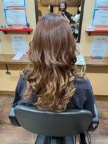 アール(R)&nbsp;コテ巻き仕上げ