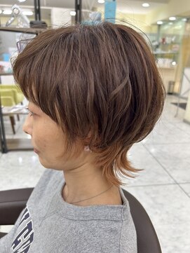 プールドゥマン 屯田(POUR DEMAIN) ショート/ショートボブ/インナーカラー/デザインカラー/ウルフ