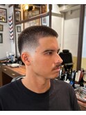 ボウズのスキンフェードスタイル  担当西村