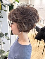 ミセスショートデジタルパーマ毛流れ大人髪白髪ぼかしカラー