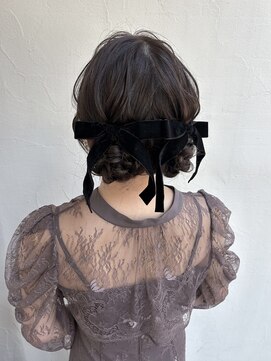 ディティカレスト(Dityca rst) ふわふわツインシニヨン