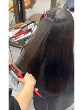 【艶髪】のために髪質に合わせたやさしい熱の入れ方とアイロン選びをこだわってます！！