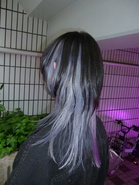 ビンナ(BINNA) ラベンダーシルバーのロングウルフ【浅草駅】