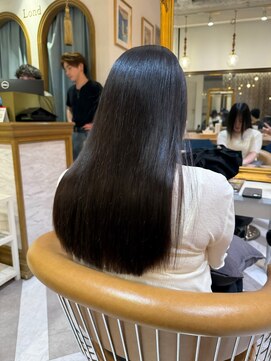ロンドアベニール 北千住(Lond avenir) ブリーチなしチェリーブラウン髪質改善縮毛矯正酸性ストレート