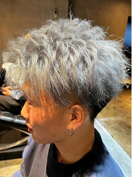 トレンド×個性を活かしたヘアスタイルで、周りと差がつく唯一無二な自分に出逢える☆[佐賀/鍋島/メンズ]