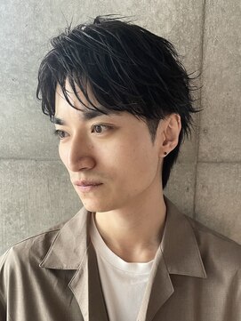 ブルニール 中崎町(BLEUNIR) フェザーパーマ　センターパート　フェザーショート