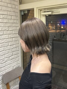 レミー(Remii) グレージュ【10代20代】ダブルカラー&ブリーチ/札幌大通