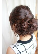 ホワイトルーム(White Room)&nbsp;ふわふわ編み込みアップスタイル♪