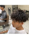 前下がりツイスパ