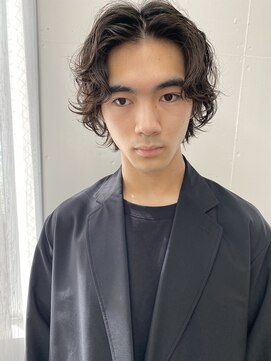 ユノ(juno) 大人メンズミディアムパーマ　カジュアル　フォーマル