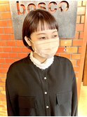 ショートボブ