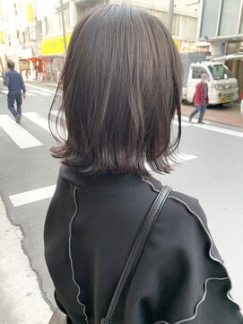 ネオリーブ チロル 横浜西口店(Neolive CiroL.) くびれヘア　レイヤーボブ　アッシュ　縮毛矯正