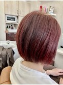 前下がり気味のボブ