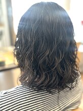 アピッシュ(apish 並木通り) 上からしっかりパーマ♪