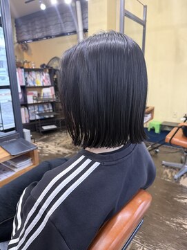 ワラティク(WARATI C) パツっとボブ