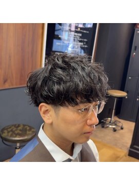 ドゥーエン 京橋店(DoEN) シャドウパーマ