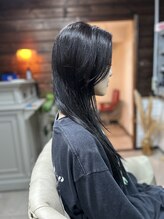 ハロ(HALO)&nbsp;暗めでも重く見えない、 計算されたブルーブラック