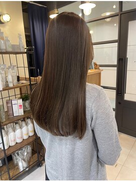 フィガロ ウメダ(FIGARO UMEDA) ナチュラルレイヤーロング