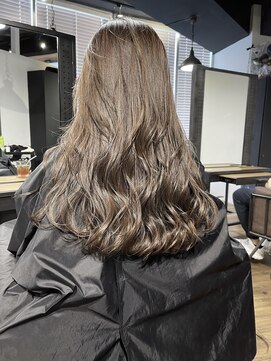 アルカナ 明治神宮前原宿(ARCANA) ハイライトベージュ　ハイライト　ベージュカラー ケアブリーチ